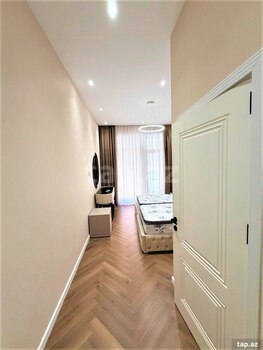 3-otaqlı yeni tikili kirayə verilir, İzmir küç., 180 m²