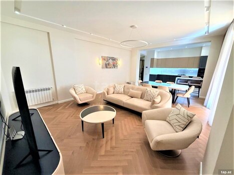 3-otaqlı yeni tikili kirayə verilir, İzmir küç., 180 m²