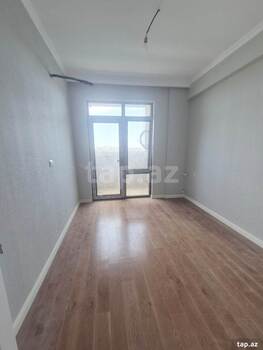 2-otaqlı yeni tikili, İnşaatçılar m., 49 m²