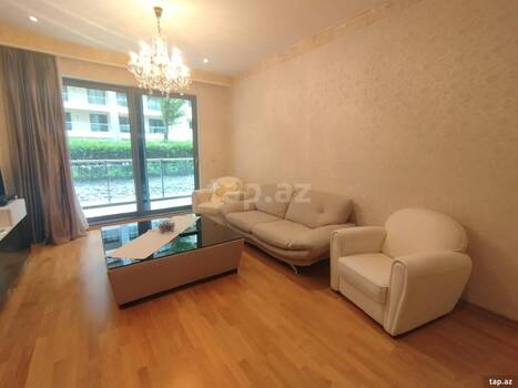 2-otaqlı yeni tikili kirayə verilir, Neftçilər pr., 80 m²