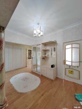 4-otaqlı mənzil, Məzahir Rüstəmov küç., 110 m²