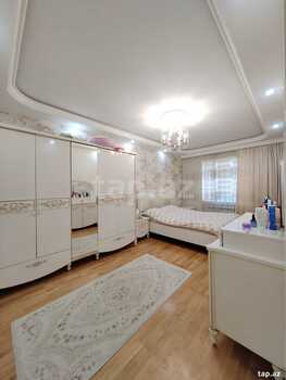 4-otaqlı mənzil, Məzahir Rüstəmov küç., 110 m²