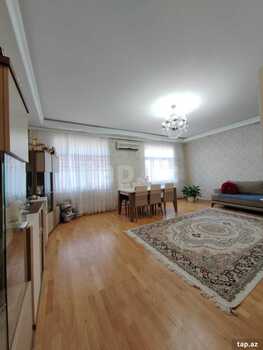 4-otaqlı mənzil, Məzahir Rüstəmov küç., 110 m²