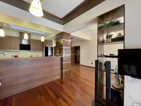 2-otaqlı yeni tikili, 20 yanvar m., 100 m²