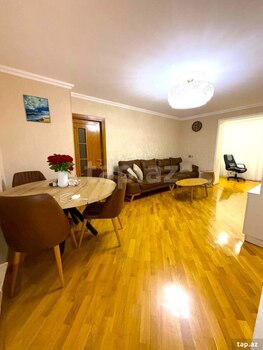 3-otaqlı mənzil, Neftçilər m., 70 m²
