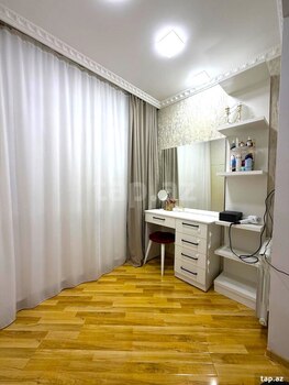3-otaqlı mənzil, Neftçilər m., 70 m²