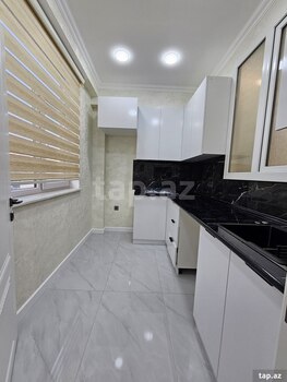 2-otaqlı yeni tikili, Qurtuluş küç. 93, 44 m²