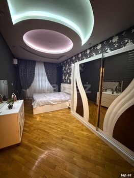 3-otaqlı yeni tikili kirayə verilir, Məzahir Rüstəmov küç., 145 m²