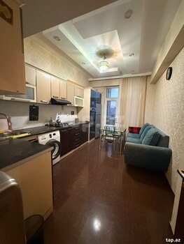 3-otaqlı yeni tikili kirayə verilir, Məzahir Rüstəmov küç., 145 m²