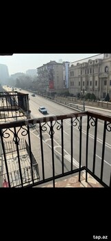 3-otaqlı mənzil, Bakıxanov küç., 75 m²