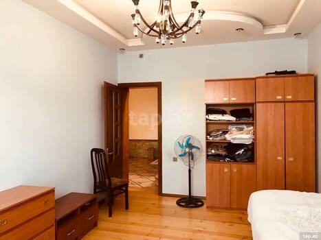 Villa, Biləcəri qəs.