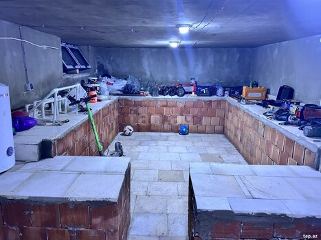 Bağ evi, Novxanı qəs.