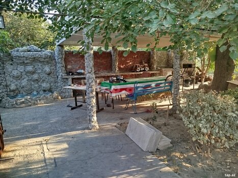 Həyət evi, Pirşağı qəs.