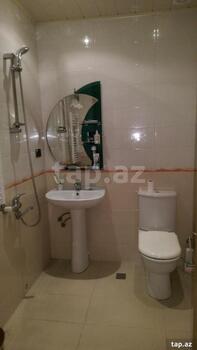 3-otaqlı yeni tikili, Gənclik m., 180 m²