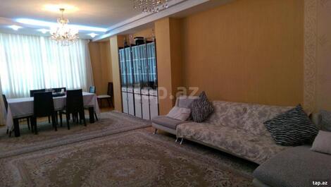 3-otaqlı yeni tikili, Gənclik m., 180 m²