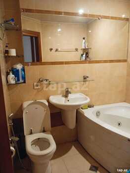 2-otaqlı yeni tikili kirayə verilir, Nizami m., 90 m²