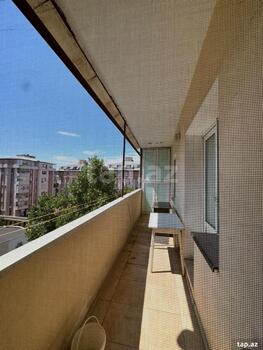 2-otaqlı mənzil, Binəqədi r., 67 m²