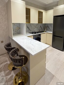 2-otaqlı yeni tikili, Azadlıq pr., 61 m²