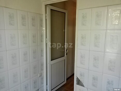 1-otaqlı mənzil kirayə verilir, İnşaatçılar pr., 32 m²