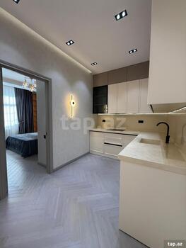 2-otaqlı yeni tikili, Elmlər Akademiyası m., 68 m²