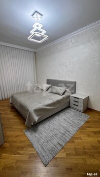 2-otaqlı yeni tikili, Gənclik m., 127 m²