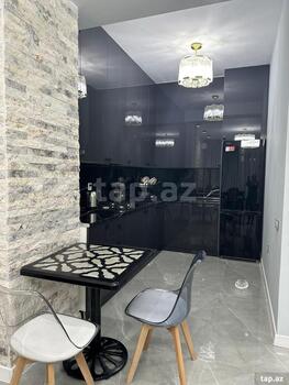 2-otaqlı yeni tikili, Gənclik m., 73 m²