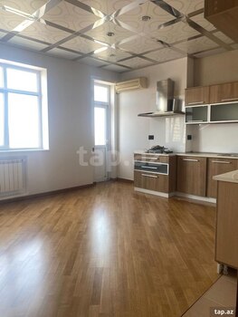 5-otaqlı yeni tikili, Asif Məhərrəmov küç., 300 m²