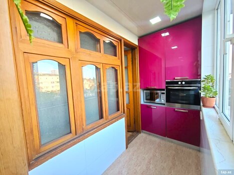 3-otaqlı mənzil, A. Manafov küç., 80 m²