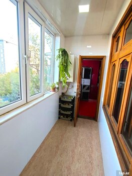 3-otaqlı mənzil, A. Manafov küç., 80 m²