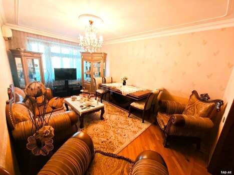 3-otaqlı mənzil, A. Manafov küç., 80 m²