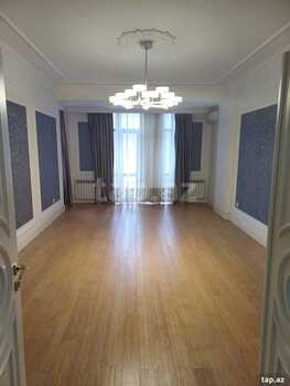 3-otaqlı yeni tikili kirayə verilir, Gənclik m., 145 m²