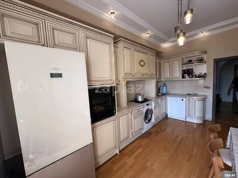 3-otaqlı yeni tikili, Qara Qarayev pr., 104 m²
