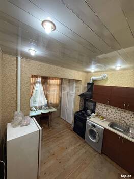 4-otaqlı mənzil, N. Tusi küç. 7, 90 m²