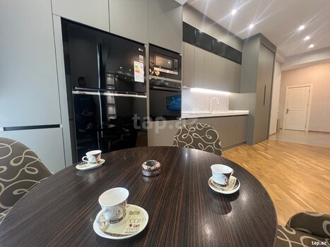 3-otaqlı yeni tikili, Neftçilər pr., 103 m²