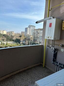 4-otaqlı yeni tikili, Binəqədi r., 180 m²