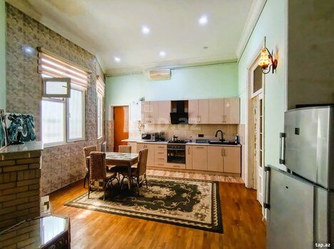 3-otaqlı mənzil kirayə verilir, Səbail r., 150 m²
