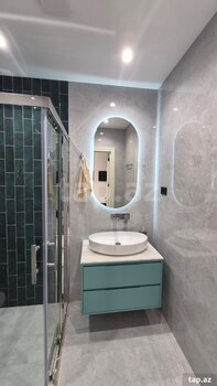 2-otaqlı yeni tikili, E.Akademiyası m., 68 m²