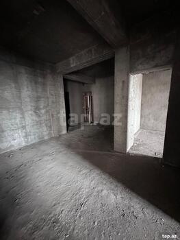 3-otaqlı yeni tikili, Faiq Yusifov küç., 145 m²