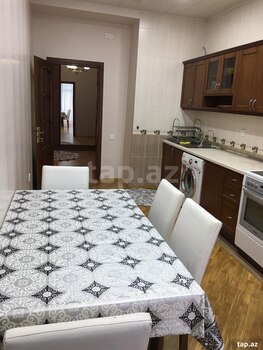 3-otaqlı yeni tikili kirayə verilir, 8 noyabr m., 145 m²