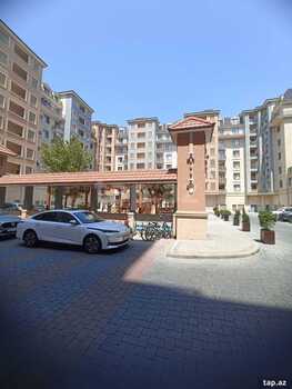 5-otaqlı yeni tikili, Ağ şəhər, 210 m²