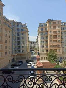 5-otaqlı yeni tikili, Ağ şəhər, 210 m²
