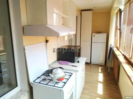 2-otaqlı mənzil kirayə verilir, Nizami küç., 45 m²
