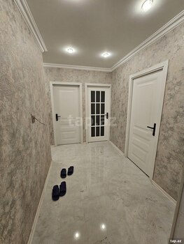 3-otaqlı mənzil, Şövkət Məmmədova küç., 90 m²