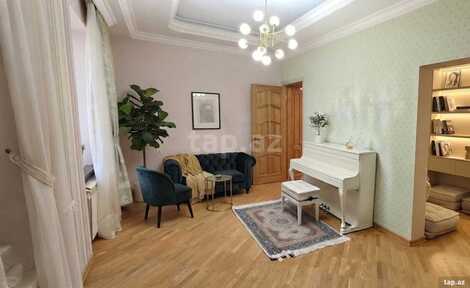 5-otaqlı mənzil kirayə verilir, R.Behbudov küç., 180 m²