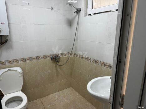 2-otaqlı mənzil kirayə verilir, Yeryomenko küç., 60 m²