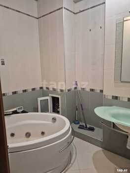 3-otaqlı yeni tikili kirayə verilir, 28 May küç., 171 m²
