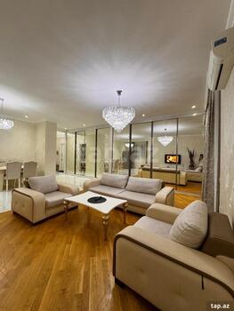 3-otaqlı yeni tikili, Mərdənov Qardaşları küç., 117 m²