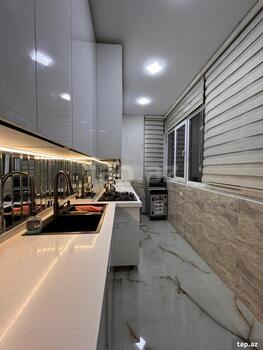 3-otaqlı yeni tikili, Mərdənov Qardaşları küç., 117 m²
