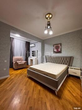 3-otaqlı yeni tikili, Mərdənov Qardaşları küç., 117 m²