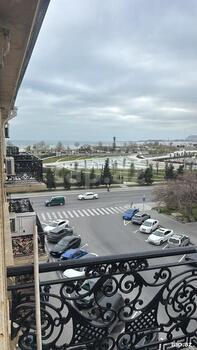 2-otaqlı mənzil kirayə verilir, Şah İsmayıl Xətai m., 55 m²